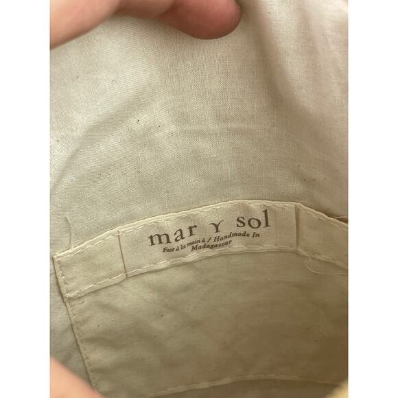 MAR Y SOL Tan Straw Raffia Fruit Embellished Round Zip Up Clutch Handbag - Picture 6 of 6